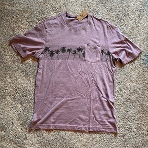 Travis Mathew T-shirt